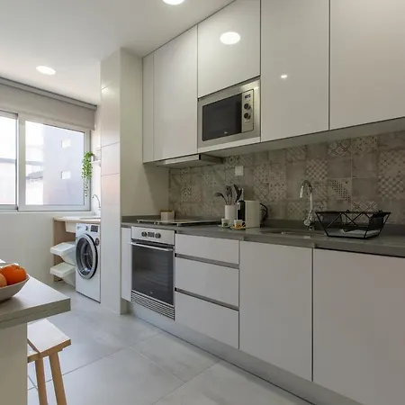 Apartment Trindade Family W/ Parking Place Porto